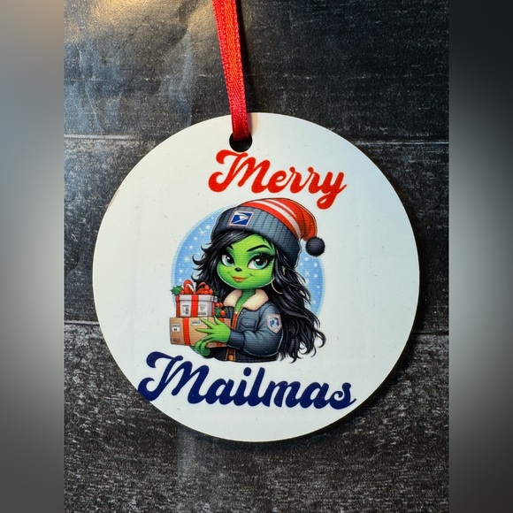 Merry Mailmas Round Christmas Ornament Red And Blue New - Picture 2 of 2